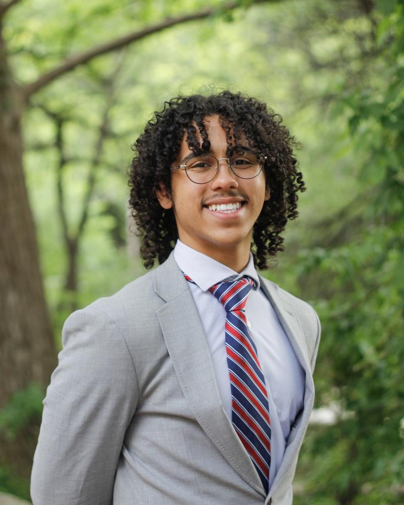 Pareick Adao-Perez Headshot